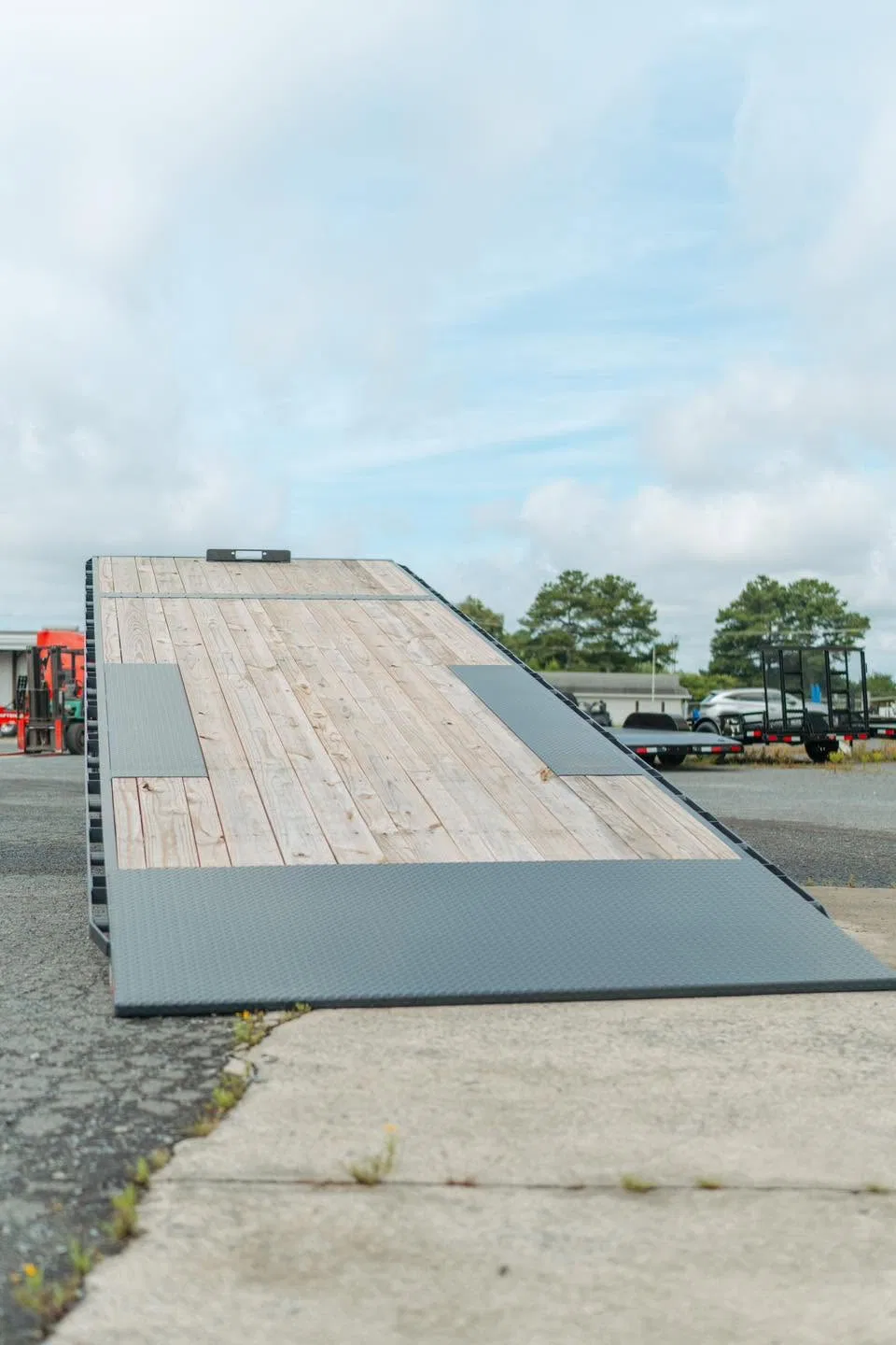 2 Axle Full with Ramp